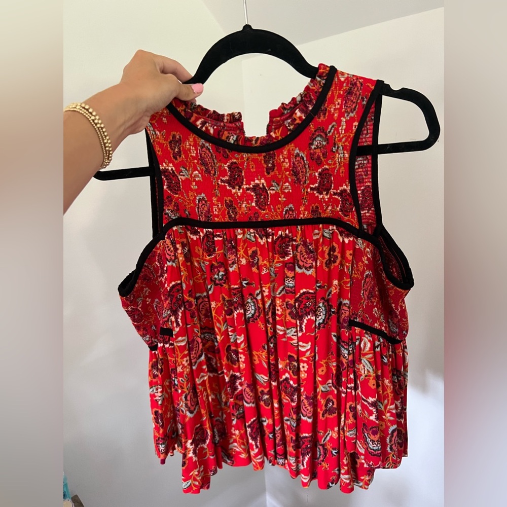 Cute blouse